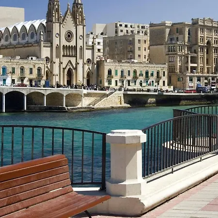 Modern 2 Bedroom Maisonette In Sliema Sliema