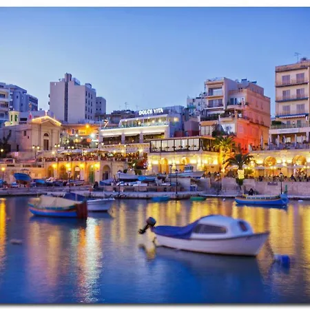 Modern 2 Bedroom Maisonette In Central Apartamento Sliema