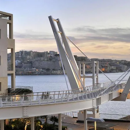 Appartamento Modern 2 Bedroom Maisonette In Sliema *