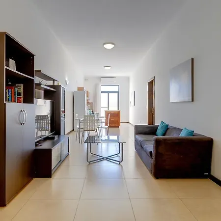Apartamento Modern 2 Bedroom Maisonette In Central Sliema