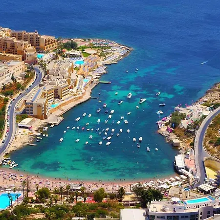 Modern 2 Bedroom Maisonette In Sliema Appartamento