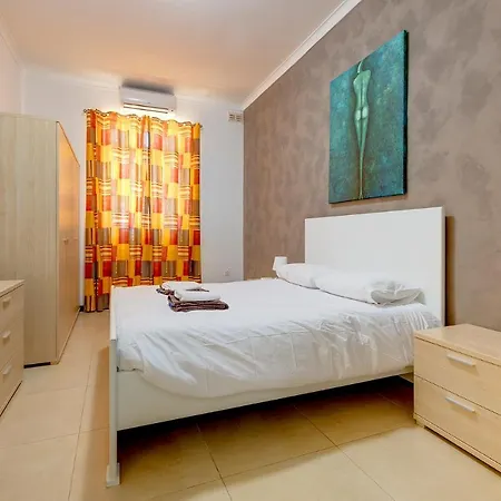 Modern 2 Bedroom Maisonette In Central Sliema