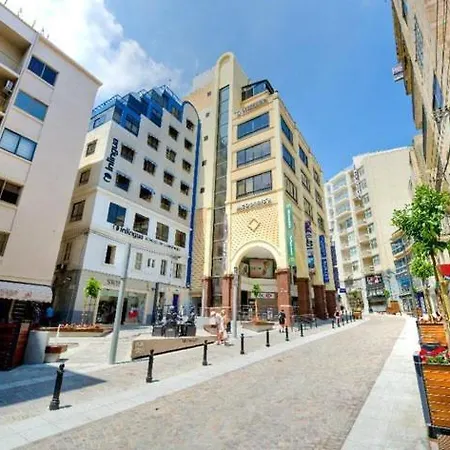Modern 2 Bedroom Maisonette In Sliema Apartment *